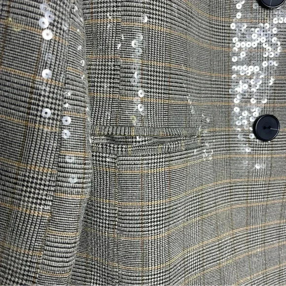 Maeve Silver Sequin Blazer - Picture 7 of 11